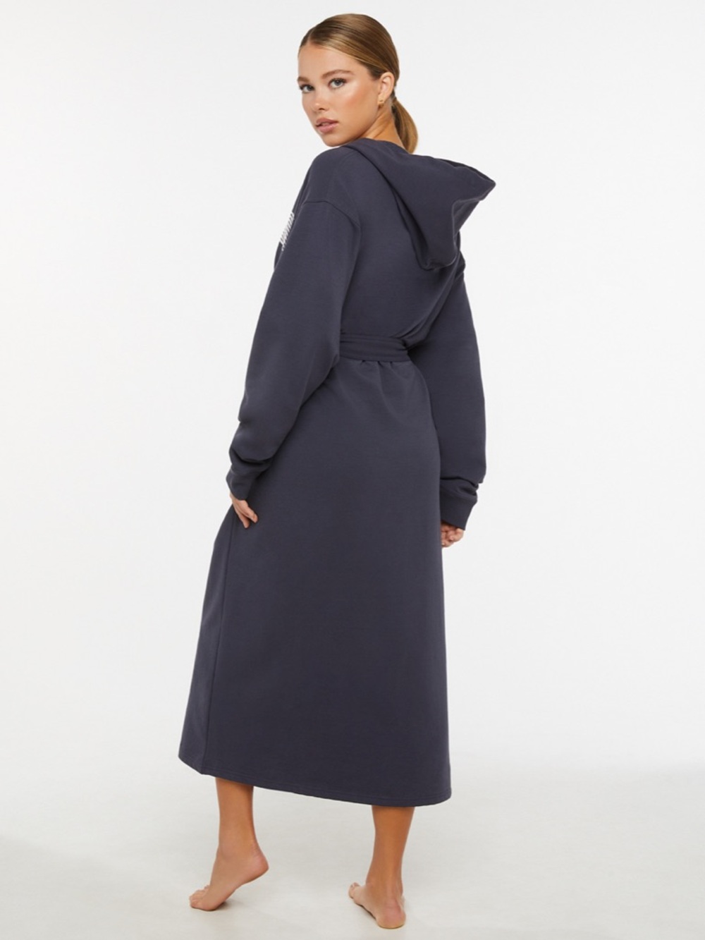 Savage X Fenty FOREVER SAVAGE LONG ROBE - Picture 2 of 7